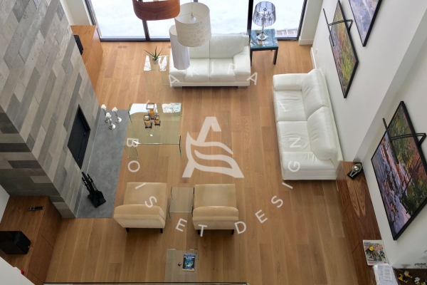 plancher-bois-sur-mesure-long-large-laurentides-akira-logoAC384FA8-403E-3E11-DE24-59988ADAD63F.jpg