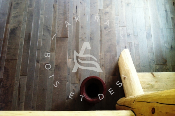 plancher-sur-mesure-laurentides-erable-alternance-largeur-huile-akira-logo101A7AC5-4F13-126E-31B7-E8718FF45418.jpg
