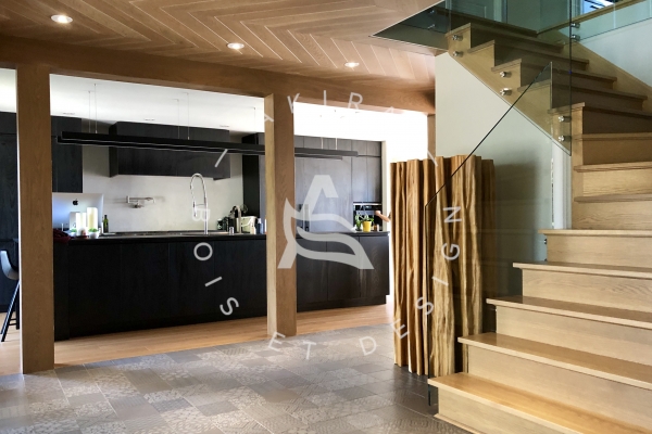 escalier-sur-mesure-design-bois-verre-buche-akira-logo-2DB145C12-CE0E-D7BD-C441-5A19D688F564.jpg